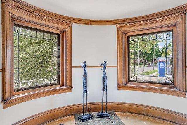 624 W Wayne Street, Fort Wayne, IN 46802