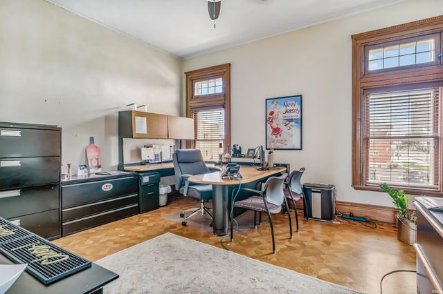 624 W Wayne Street, Fort Wayne, IN 46802