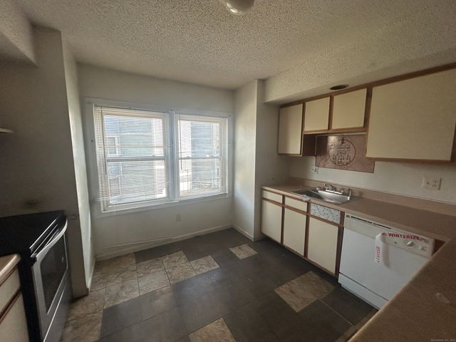 290 Eastern Street 290, New Haven, CT 06513