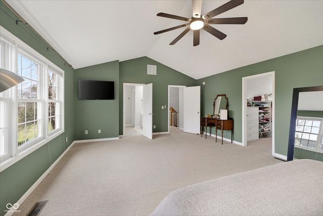 8927 Winterberry Court, Zionsville, IN 46077