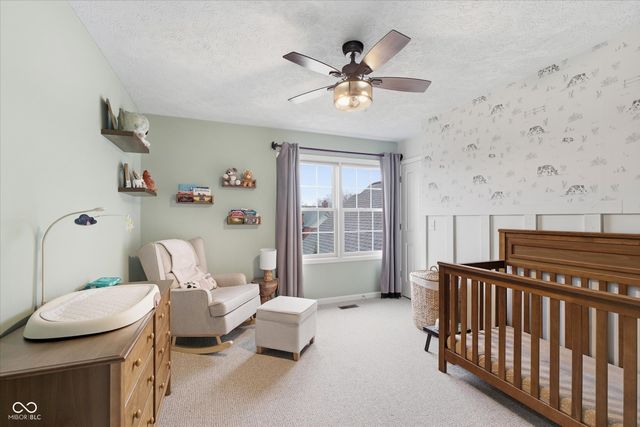 8927 Winterberry Court, Zionsville, IN 46077