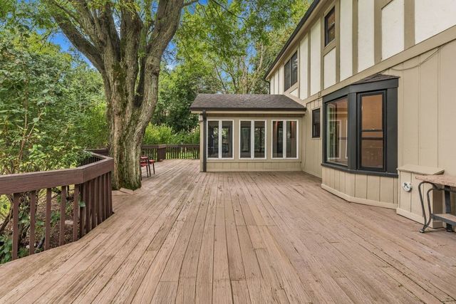 1221 W Sable Drive, Addison, IL 60101