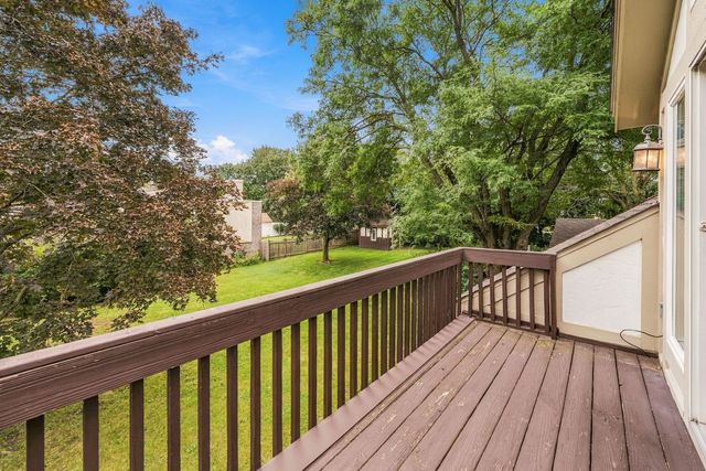 1221 W Sable Drive, Addison, IL 60101