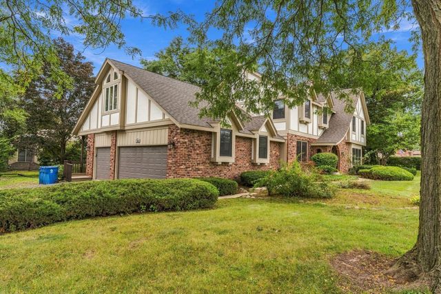 1221 W Sable Drive, Addison, IL 60101