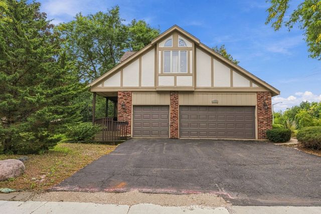 1221 W Sable Drive, Addison, IL 60101