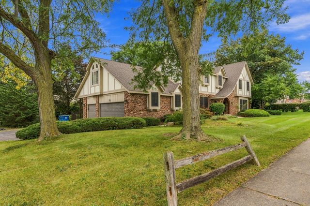 1221 W Sable Drive, Addison, IL 60101