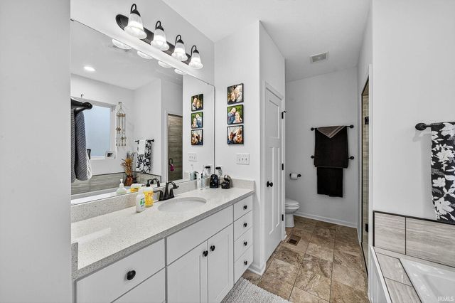 11417 Denver Ridge Court, Osceola, IN 46561