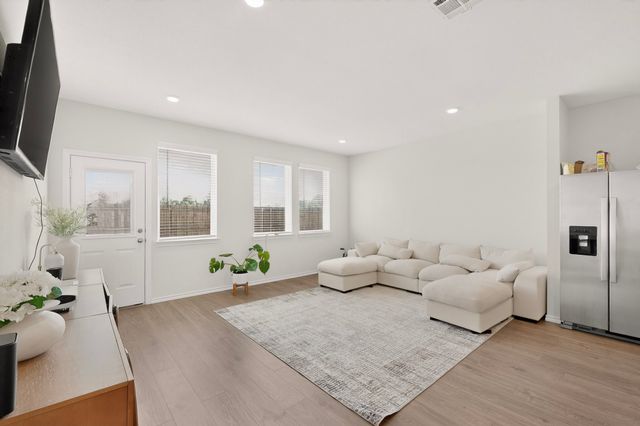 6113 Holly Spring Road, Princeton, TX 75407