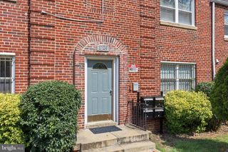 1724 CAPITOL AVE NE, Washington, DC 20002