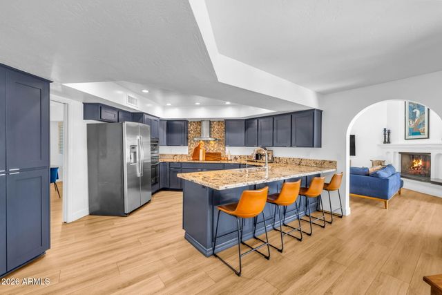 5013 E CHOLLA Street, Scottsdale, AZ 85254