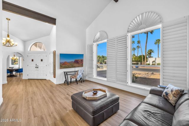 5013 E CHOLLA Street, Scottsdale, AZ 85254