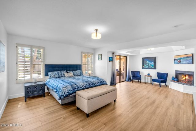 5013 E CHOLLA Street, Scottsdale, AZ 85254