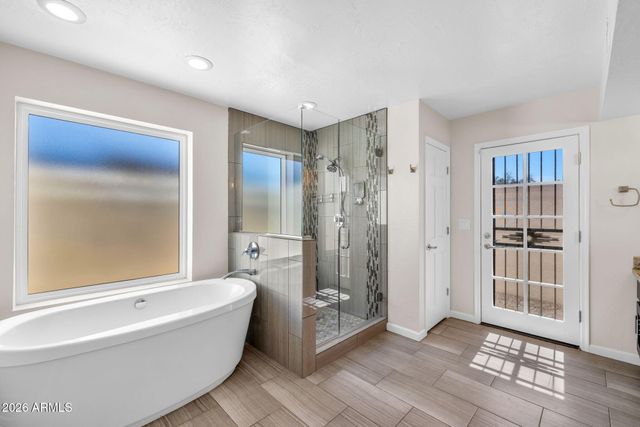 5013 E CHOLLA Street, Scottsdale, AZ 85254