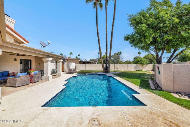 5013 E CHOLLA Street, Scottsdale, AZ 85254