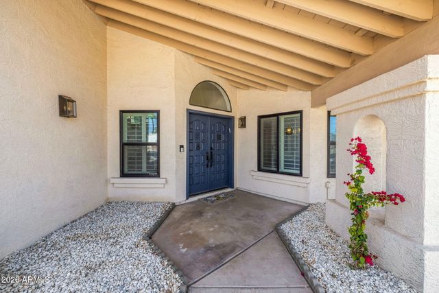 5013 E CHOLLA Street, Scottsdale, AZ 85254