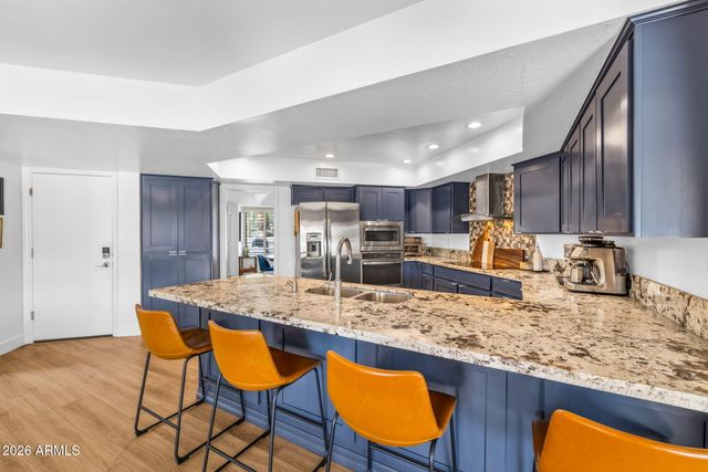 5013 E CHOLLA Street, Scottsdale, AZ 85254