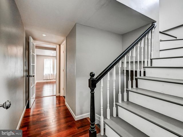 5 N WASHINGTON ST, Baltimore, MD 21231