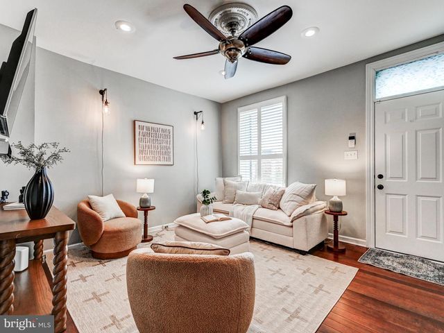 5 N WASHINGTON ST, Baltimore, MD 21231