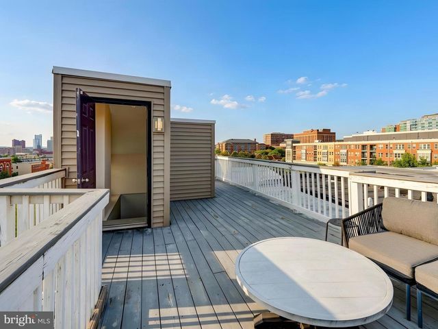 5 N WASHINGTON ST, Baltimore, MD 21231