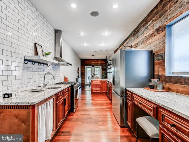 5 N WASHINGTON ST, Baltimore, MD 21231