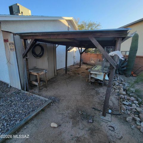 3600 W Butterfly Lane, Tucson, AZ 85742