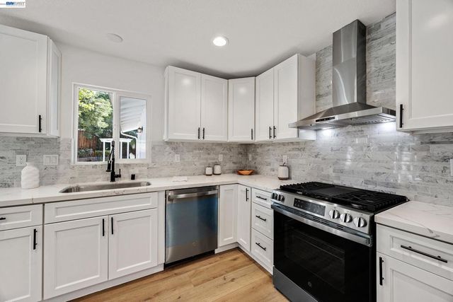 1170 Mardon Ct, Concord, CA 94521