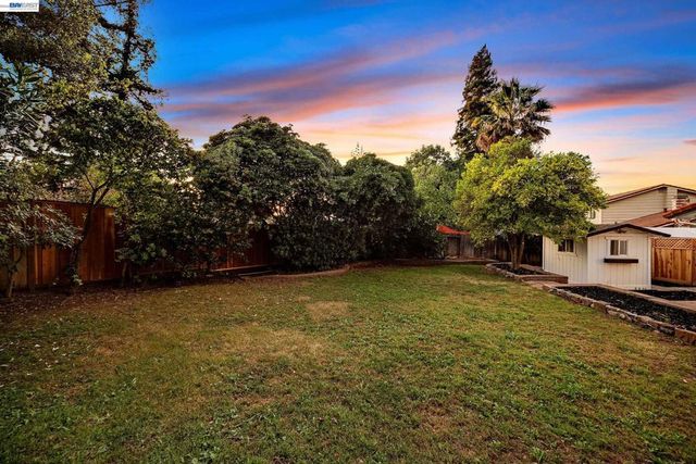 1170 Mardon Ct, Concord, CA 94521