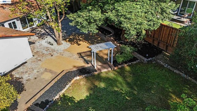 1170 Mardon Ct, Concord, CA 94521