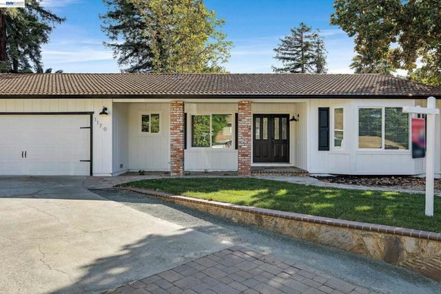 1170 Mardon Ct, Concord, CA 94521