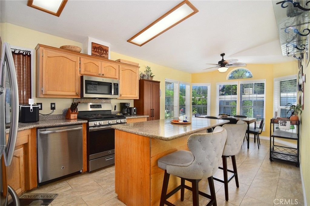 11401 Topanga Canyon 38, Chatsworth, CA 91311 — photo 4