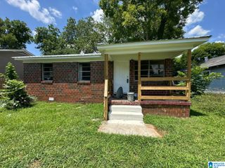 2804 32ND WAY, Birmingham, AL 35221