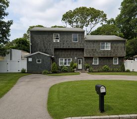 3 Lee Place, Mastic, NY 11950