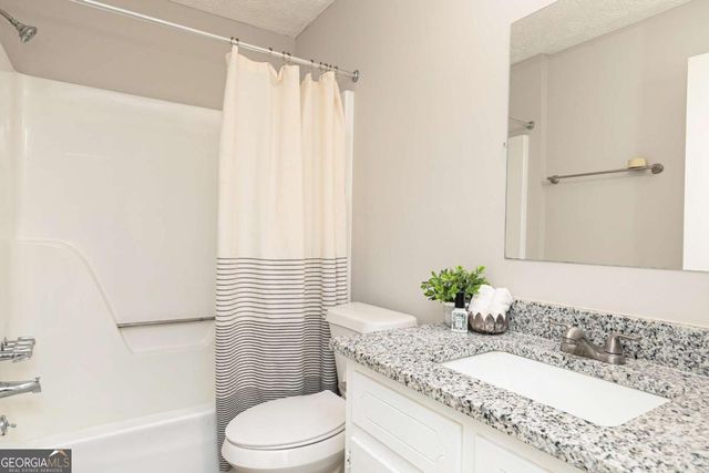 411 Allatoona Trail, Woodstock, GA 30189