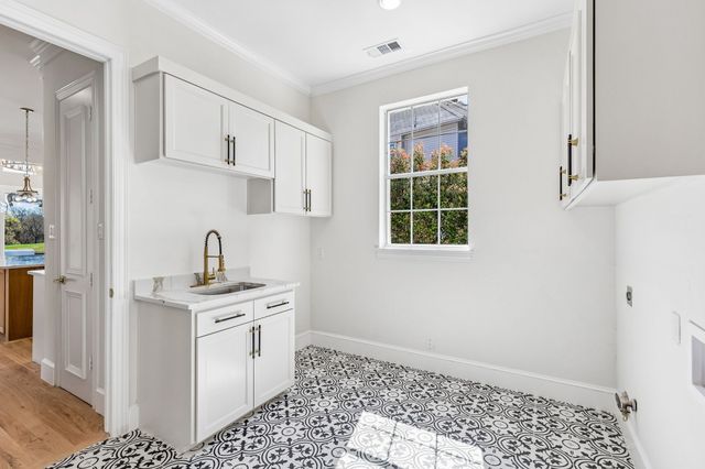 1304 Eastwick Lane, Plano, TX 75093