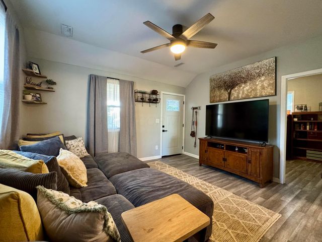 514 Yates Street, Williamsport, OH 43164