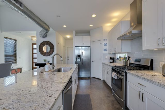 2514 E 4th ST A, Austin, TX 78702