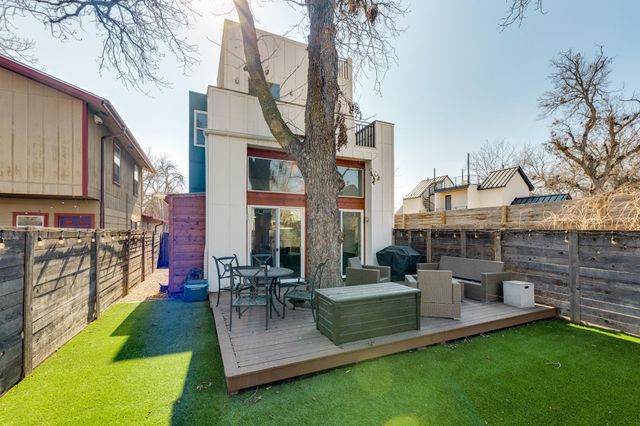 2514 E 4th ST A, Austin, TX 78702