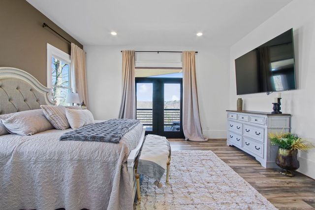 2086 Burnt Mountain Road, Ellijay, GA 30536