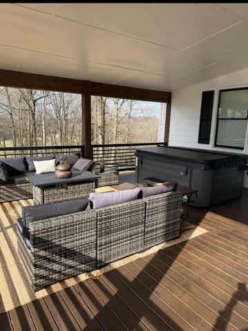 2086 Burnt Mountain Road, Ellijay, GA 30536