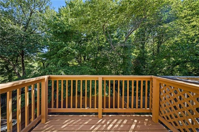 719 Waters DR, Virginia Beach, VA 23462