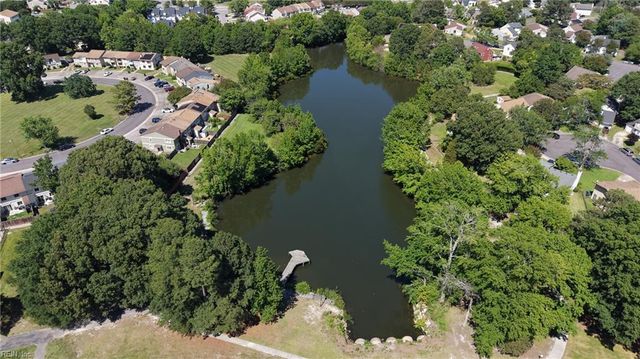 719 Waters DR, Virginia Beach, VA 23462