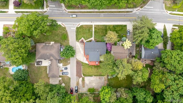199 Grand Avenue, Grand Haven, MI 49417