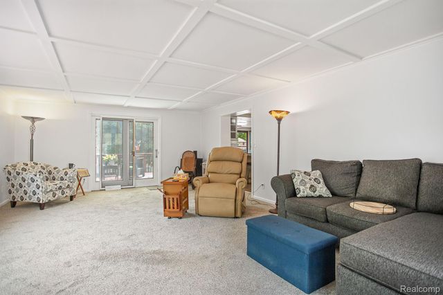 199 Grand Avenue, Grand Haven, MI 49417
