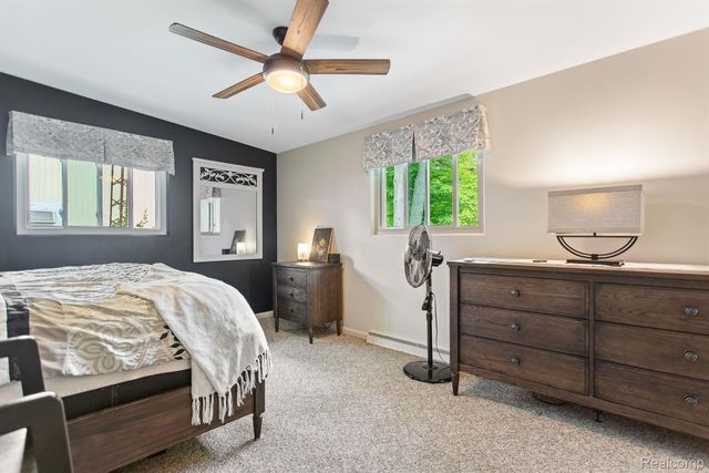 199 Grand Avenue, Grand Haven, MI 49417