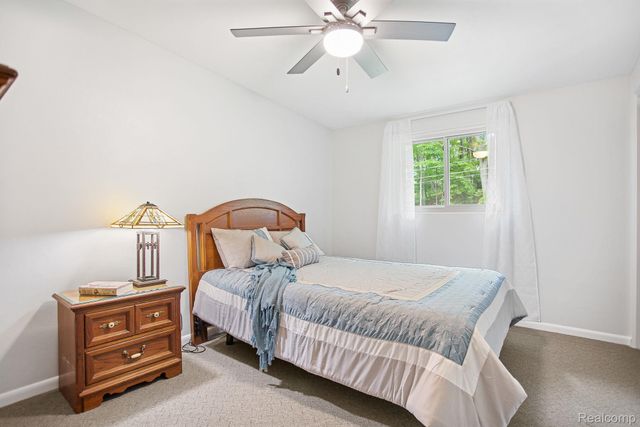 199 Grand Avenue, Grand Haven, MI 49417