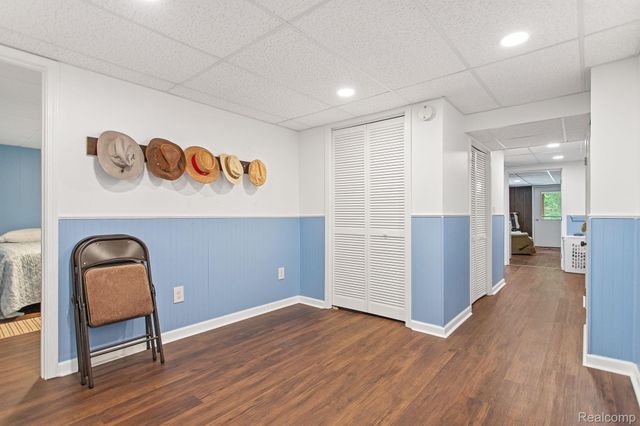 199 Grand Avenue, Grand Haven, MI 49417