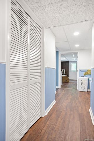 199 Grand Avenue, Grand Haven, MI 49417