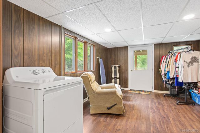 199 Grand Avenue, Grand Haven, MI 49417
