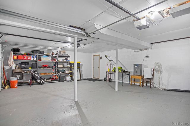 199 Grand Avenue, Grand Haven, MI 49417
