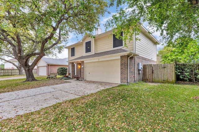 7946 Still Water Street, Baytown, TX 77521